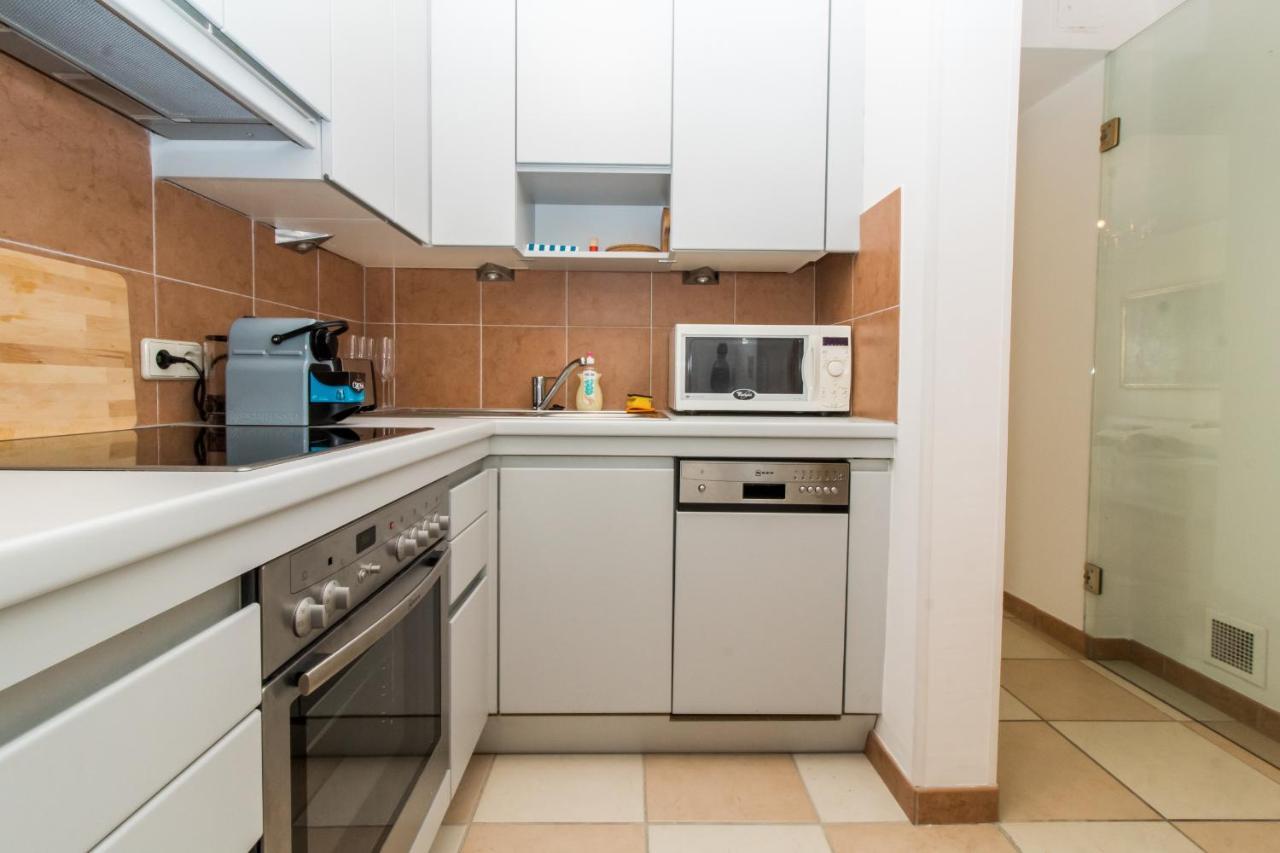 Beautiful Viennese Apartment Bagian luar foto